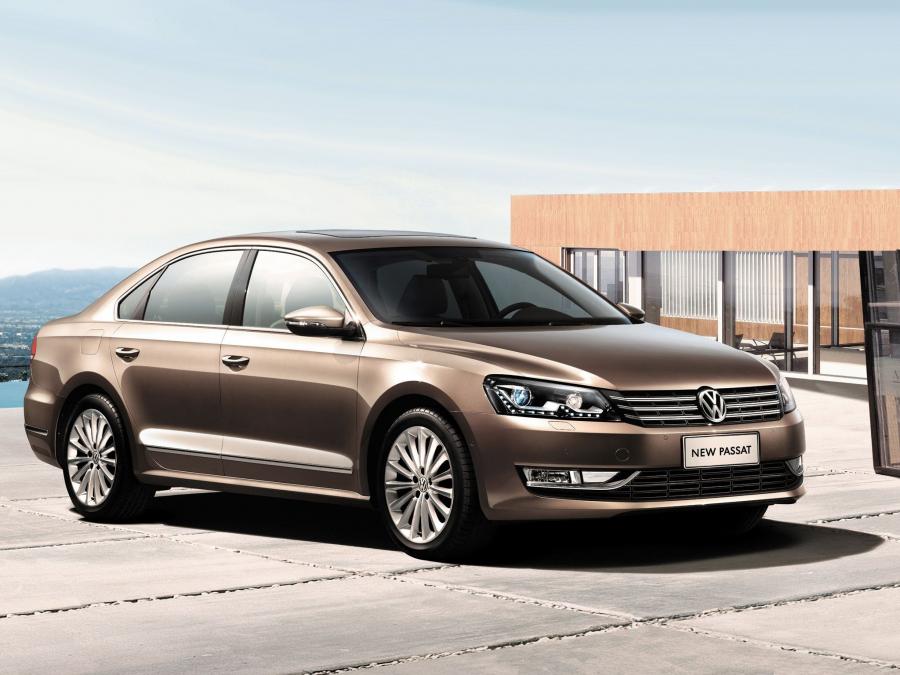  Volkswagen Passat 2011 года  (CN) (фото 13 из 22)